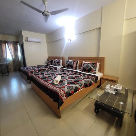 Hotel Rooms Dha 卡拉奇 外观 照片
