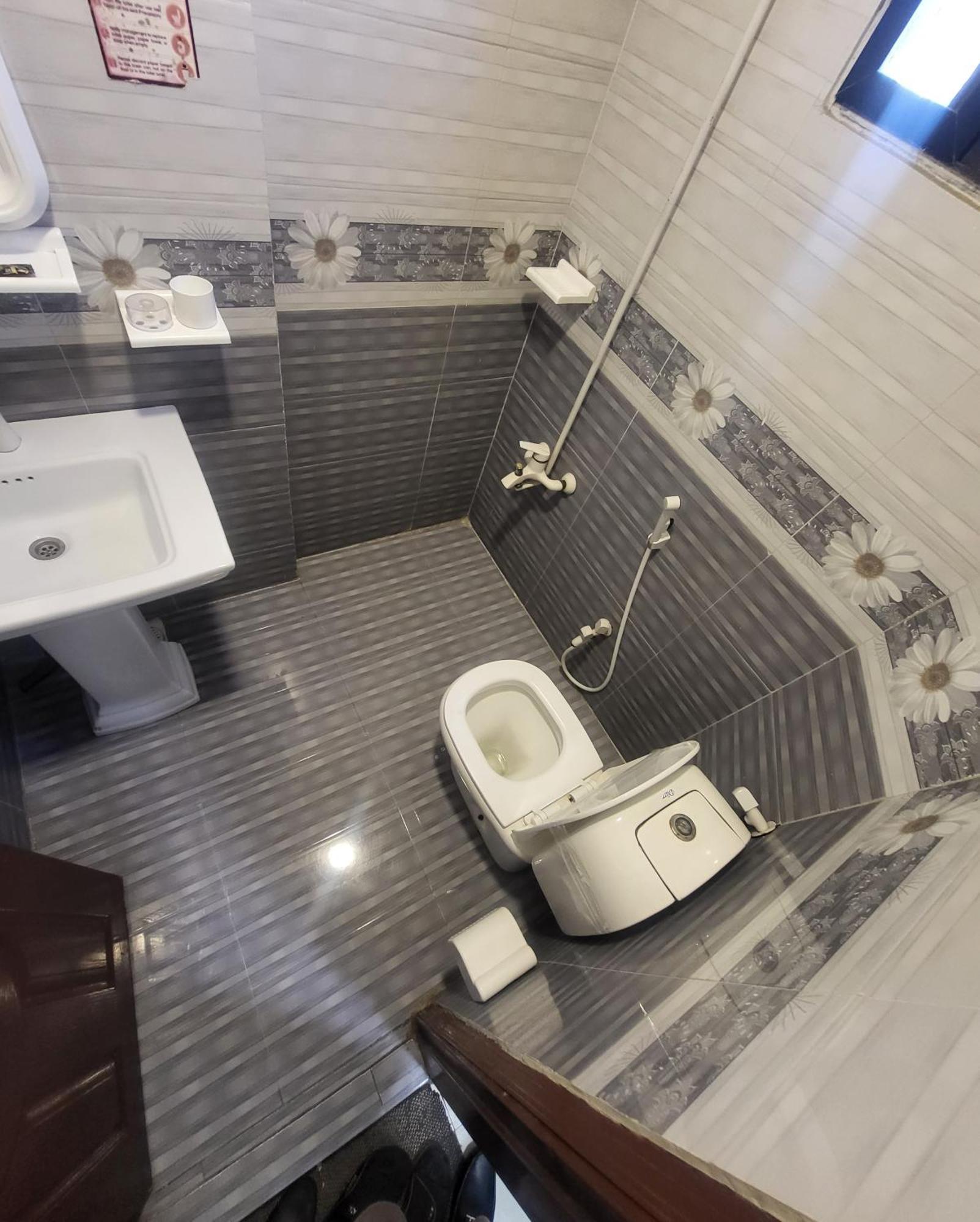 Hotel Rooms Dha 卡拉奇 外观 照片