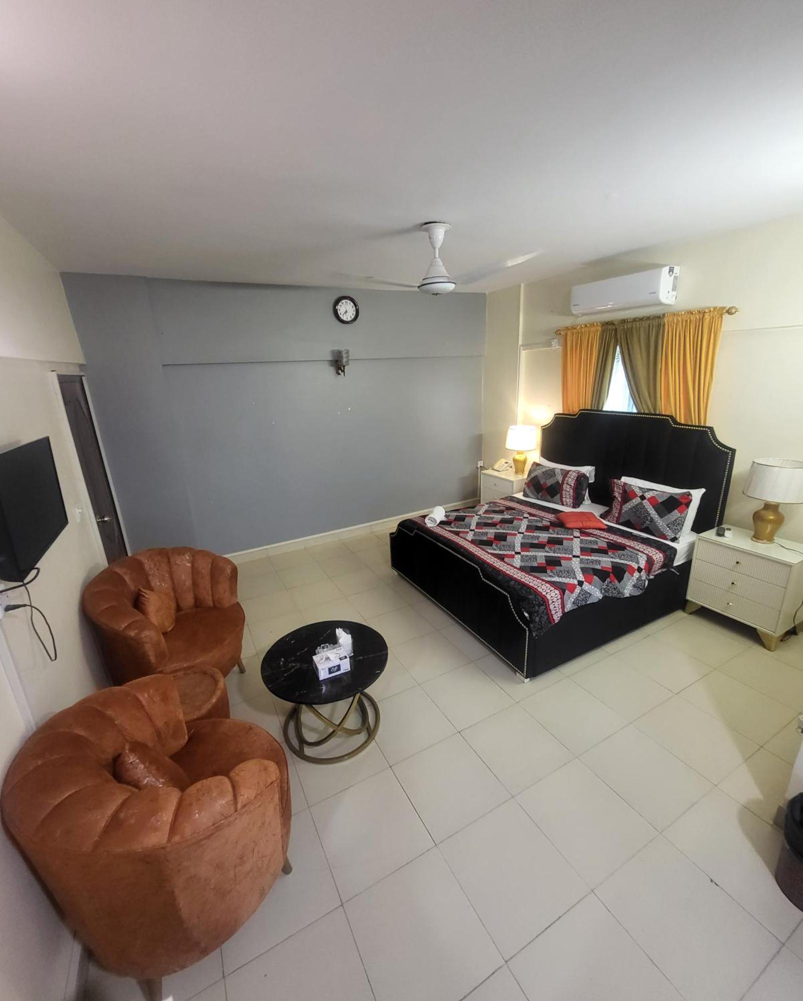 Hotel Rooms Dha 卡拉奇 外观 照片